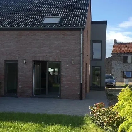 Rue De Robersart Semesterbostad Floreffe